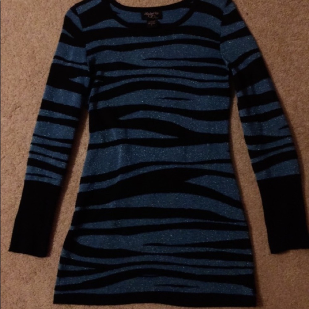 SWEATER DRESS